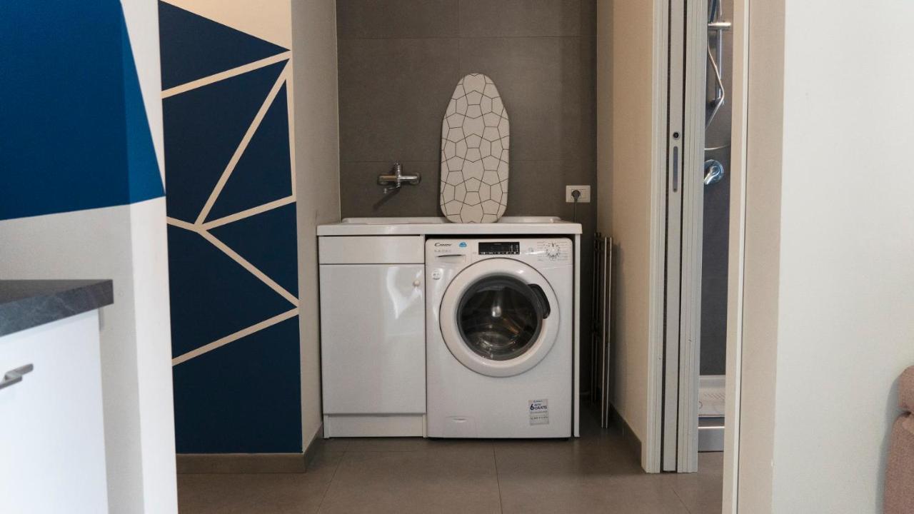 Etna Suite Design Apartments カターニア エクステリア 写真